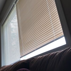 Meet your Posher, Sierra